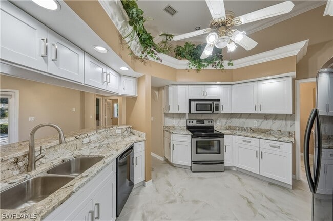 Foto del edificio - 128 Heritage Way