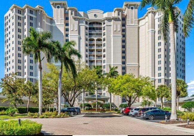 Foto del edificio - 1001 Arbor Lake Dr