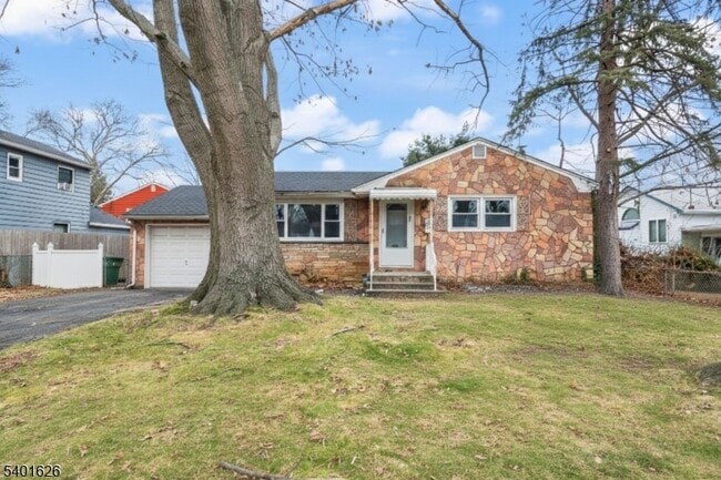 Building Photo - 929 Heaton Pl