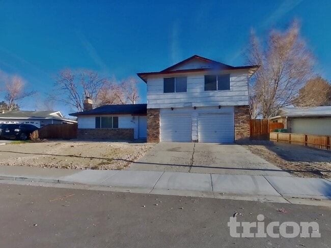 Building Photo - 870 Sage View Dr