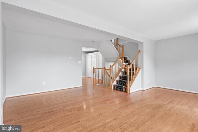 Building Photo - 12774 Silvia Loop