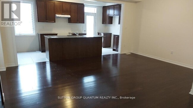 Building Photo - 12 Armilia Pl