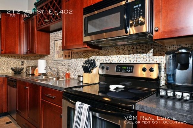 Building Photo - 1 bedroom in St. Paul MN 55101