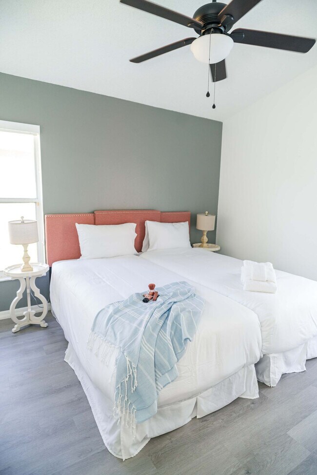 Foto del edificio - 2659 Autumn Creek Cir