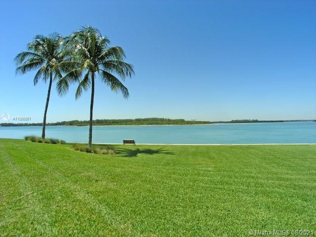 Building Photo - 4924 Fisher Island Dr