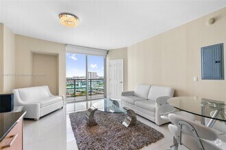 Building Photo - 350 S Miami Ave