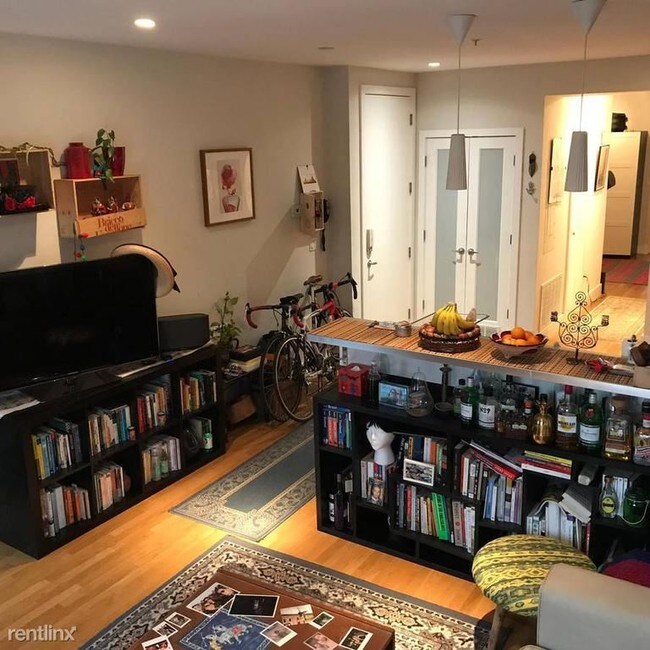 Foto del edificio - 1432 Monroe St NW
