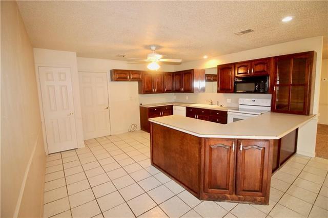 Building Photo - 8776 FM 920