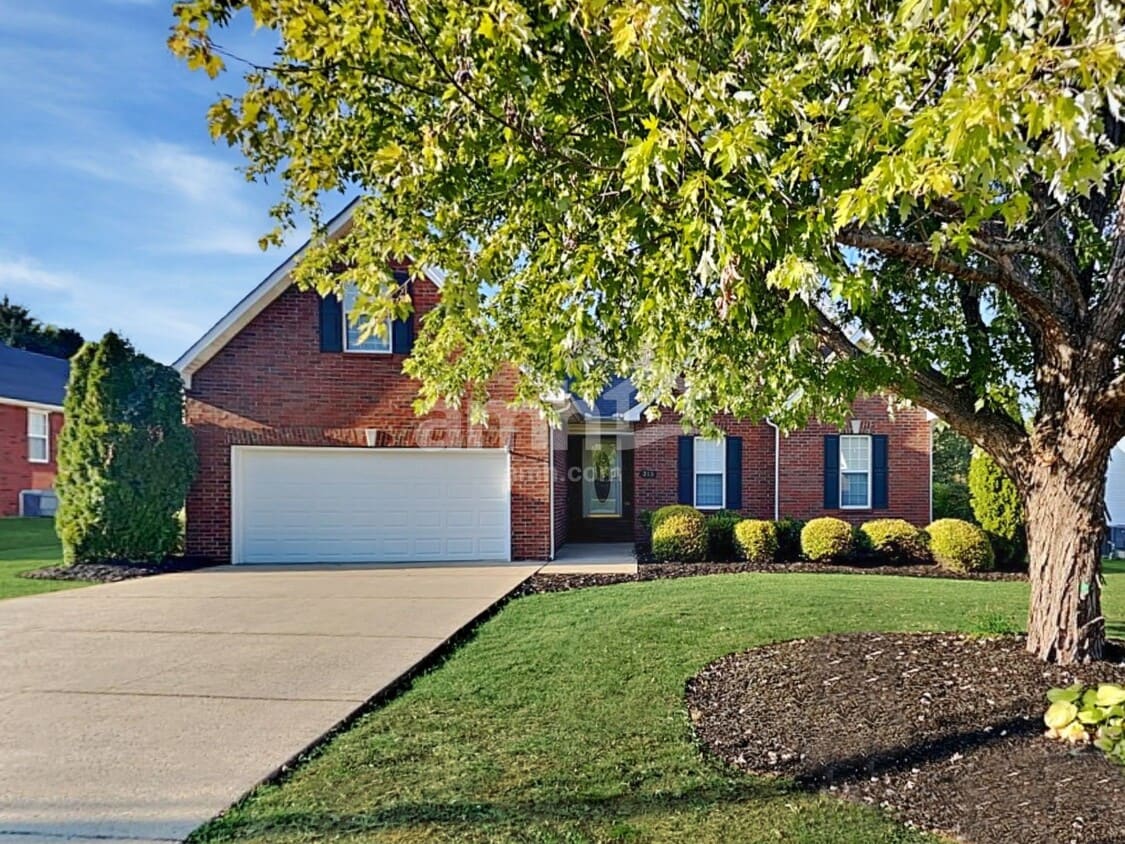 Foto principal - 315 Thetahill Rd