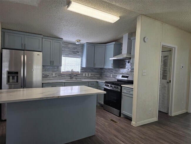 Foto del edificio - 7628 Northview Ln