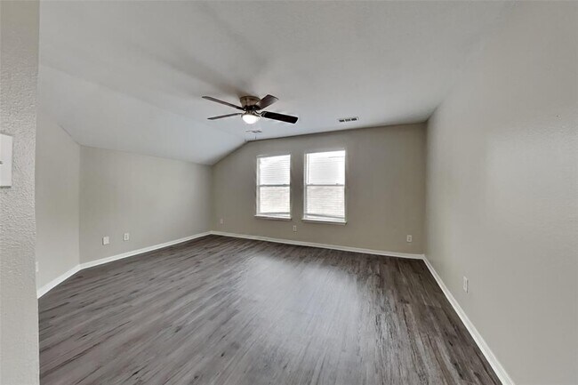Foto del edificio - 2331 Trotter Dr