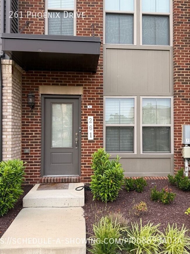 Building Photo - 261 Phoenix Dr