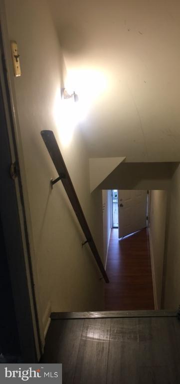 Foto del edificio - 219 Ryers Ave