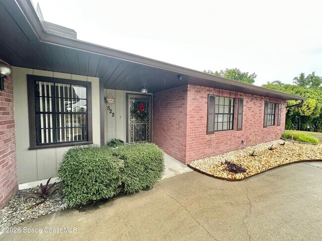 Foto del edificio - 522 Karney Ave NE