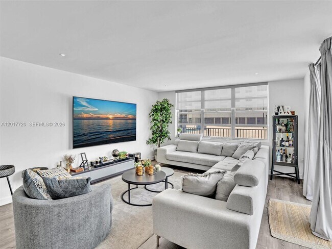 Foto del edificio - 2780 NE 183rd St