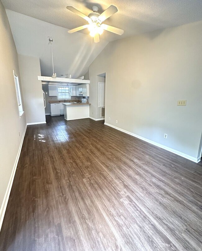 Building Photo - 4109 Kenan Ct