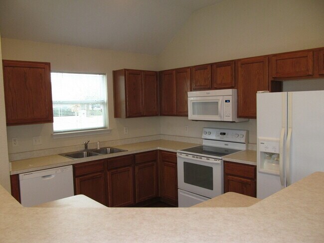 Building Photo - 3 BEDROOM, BELTON ISD, GATED COMMUNITY