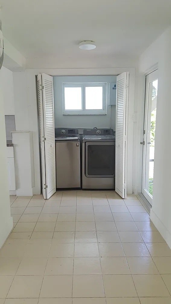 Foto del edificio - 6436 SW 32nd St