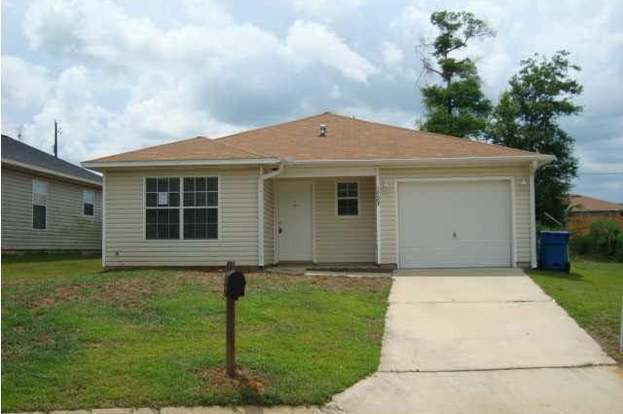Foto del edificio - 10605 Wilderness Ln