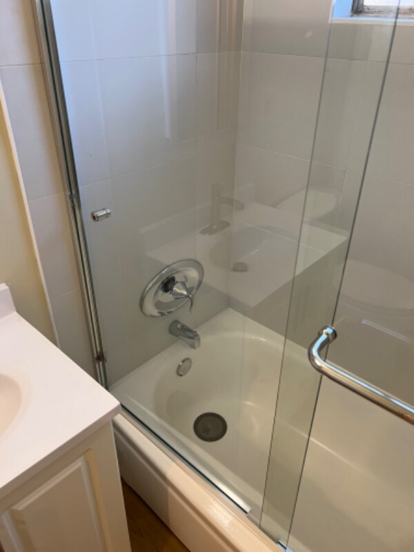 Foto del edificio - 1618 1/2 W 219th St
