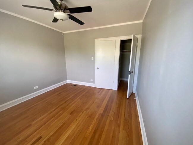 Foto del edificio - 9001 S Loomis St