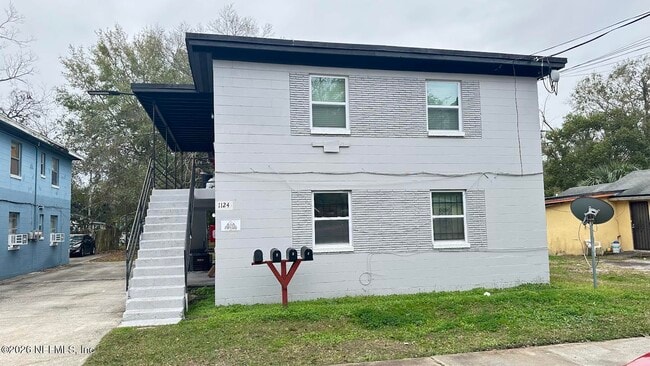 Foto del edificio - 1124 W 25th St