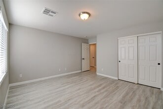 Building Photo - 4120 Free Bird Crest Ave