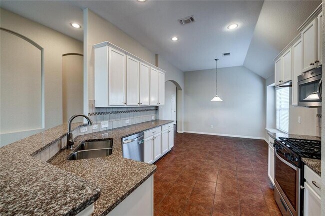 Building Photo - 2532 Santa Barbara Loop