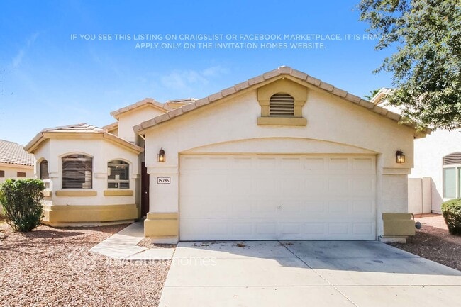 Building Photo - 15785 W Latham St