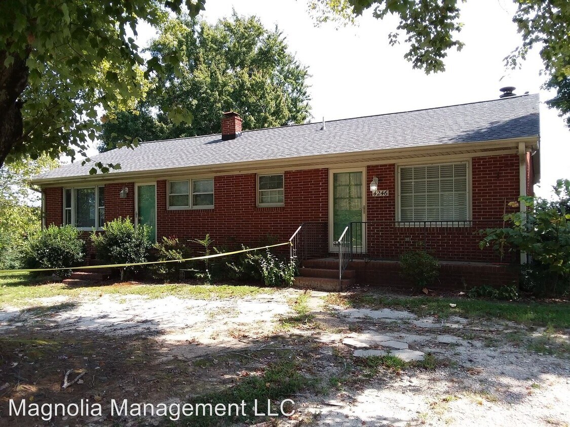 Primary Photo - 3 br, 2 bath House - 4246 Hwy 401 N.