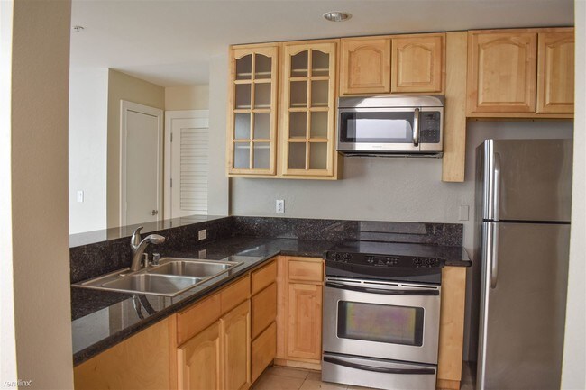 Foto del edificio - 541 S Spring St