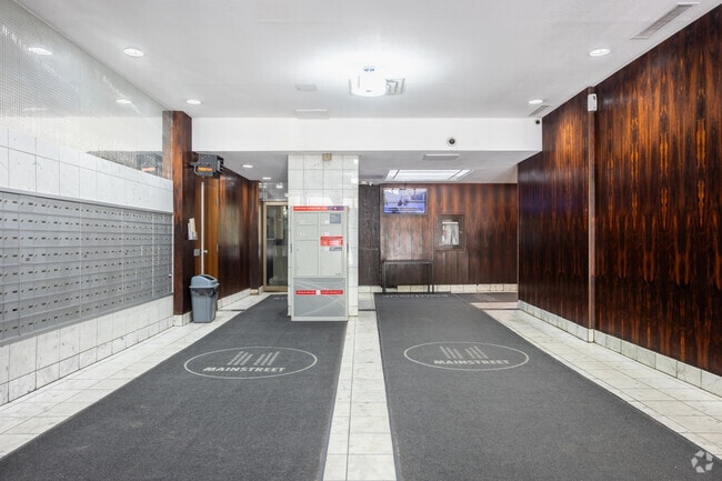 Lobby Photo - Mainstreet Tower