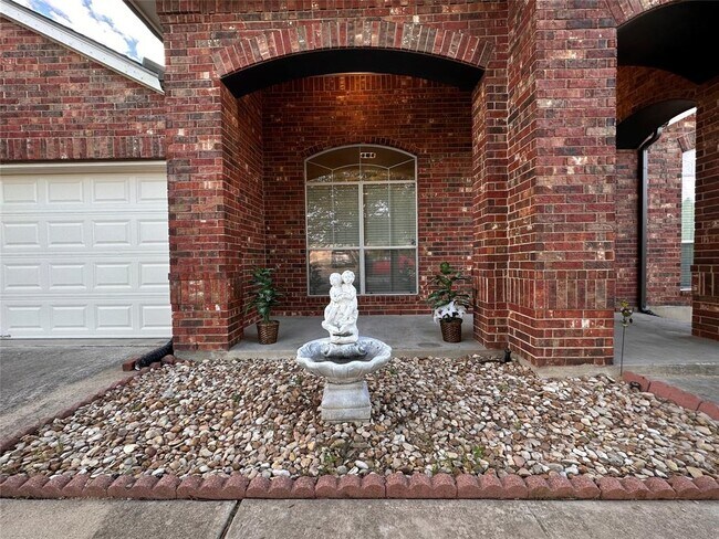Foto del edificio - 1401 Sweet Leaf Ln