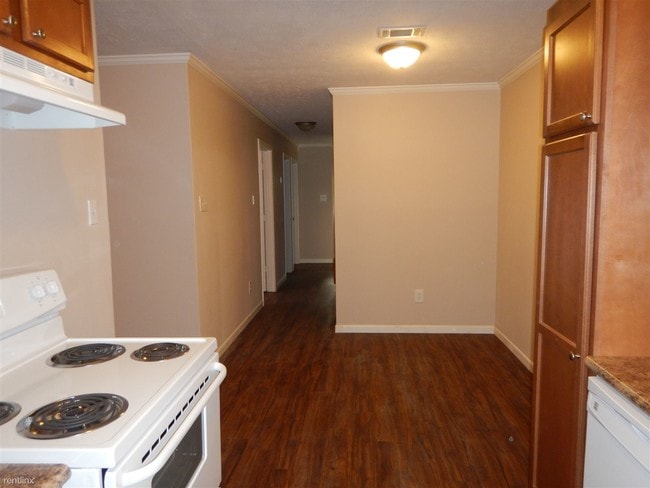 Building Photo - 2 br, 2 bath Duplex - 3612 Western St 3612...