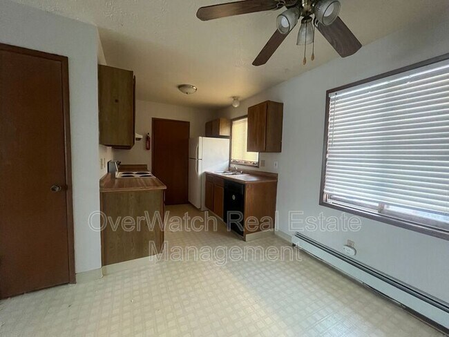 Foto del edificio - 8116 Boundary Ave