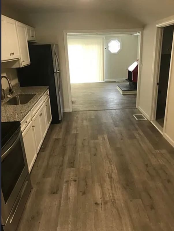 Foto del edificio - 3 Flagg Rd