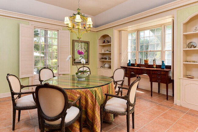 Foto del edificio - 153 Woodbridge Rd