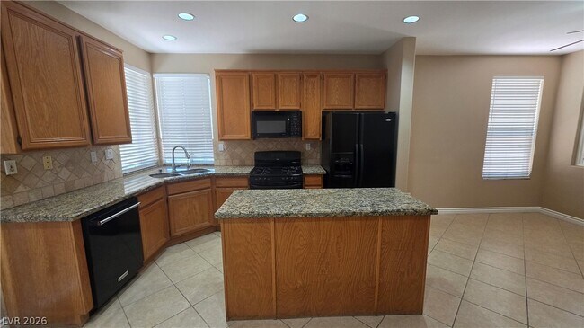 Building Photo - 604 Palmwood Ln