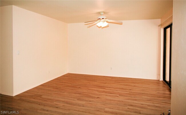 Foto del edificio - 13264 White Marsh Ln