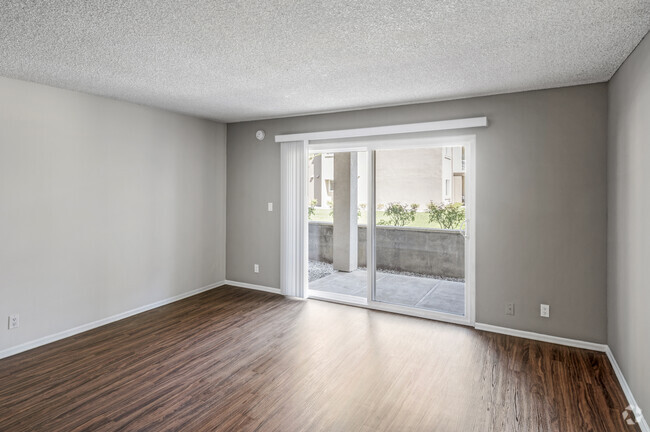 Studio, 1BA - 450SF - The Terrace Apartments