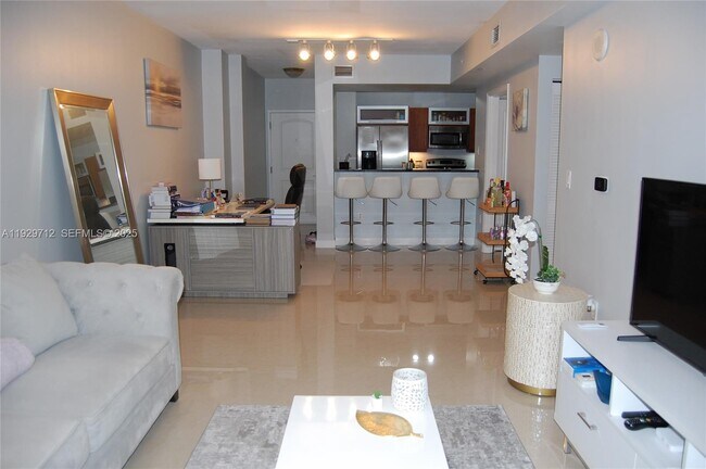 Foto del edificio - 7350 SW 89th St