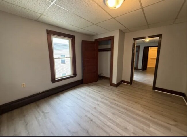 Foto del edificio - 323 Cumberland St