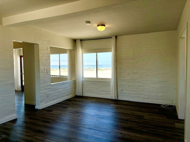 Building Photo - 3289 Ocean Apt.1-3