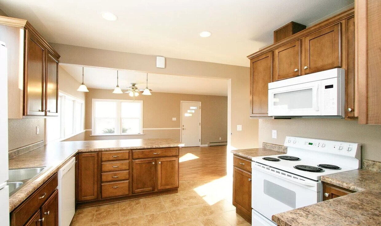 Foto principal - 4152 Zenobia St