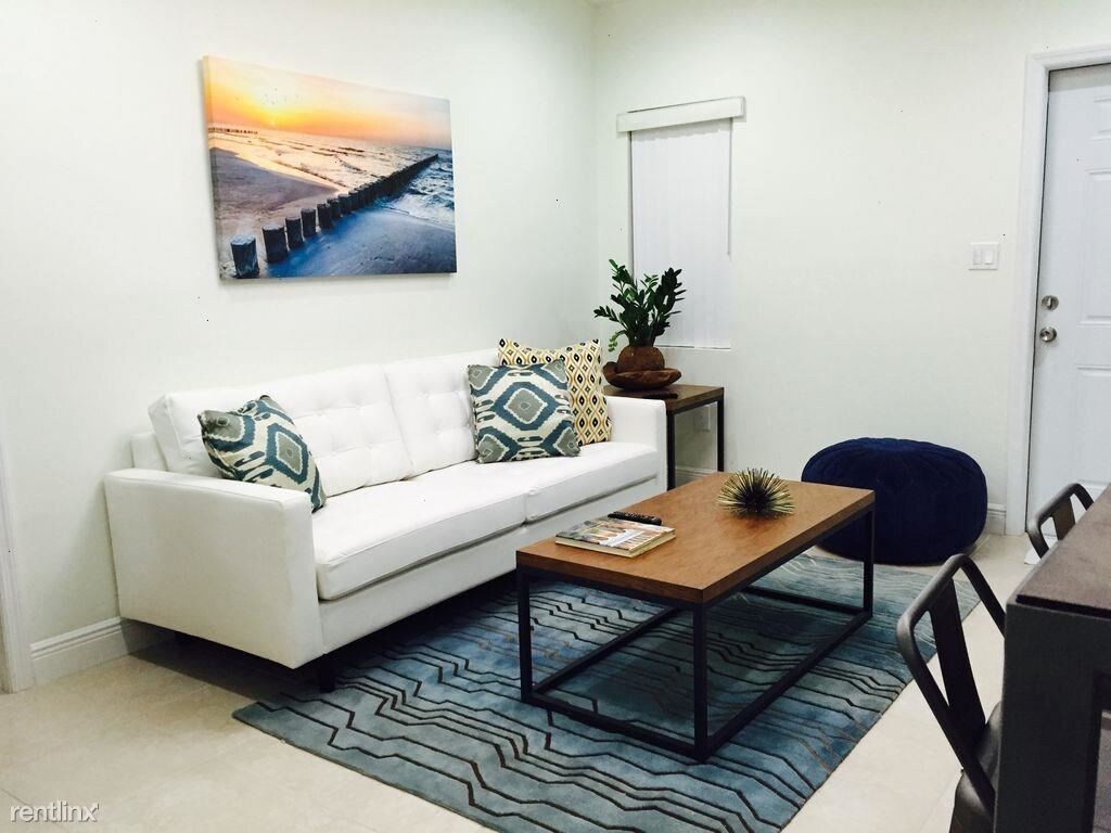 Foto principal - 2 br, 1 bath - 310 N Mesa St