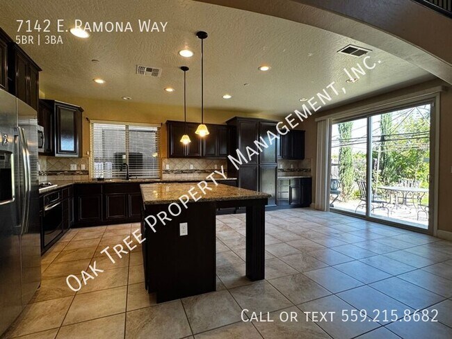 Foto del edificio - 7142 E Ramona Wy