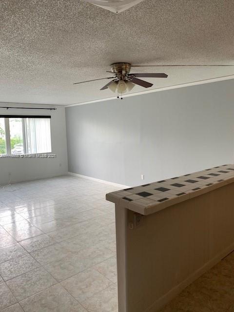 Building Photo - 14820 Naranja Lakes Blvd