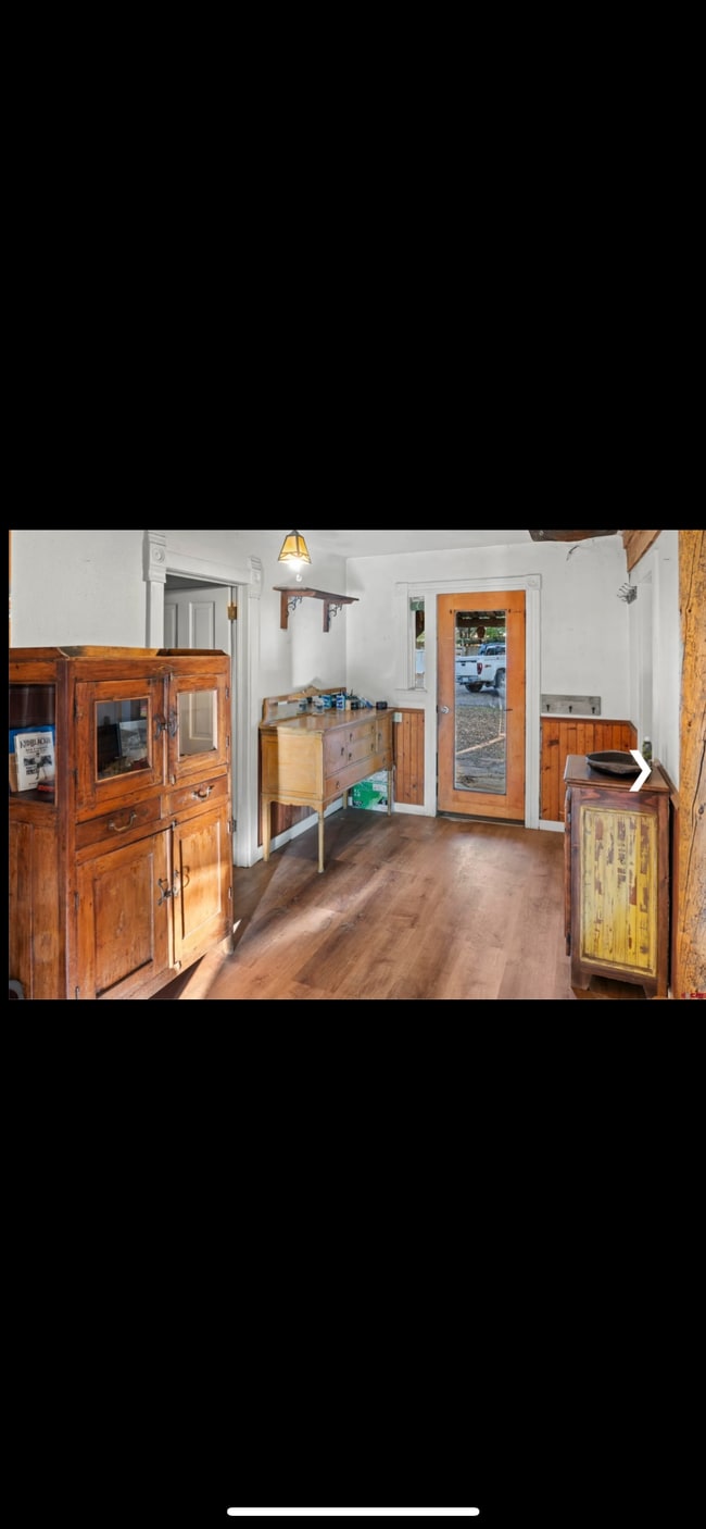 Building Photo - 684 6530 Rd