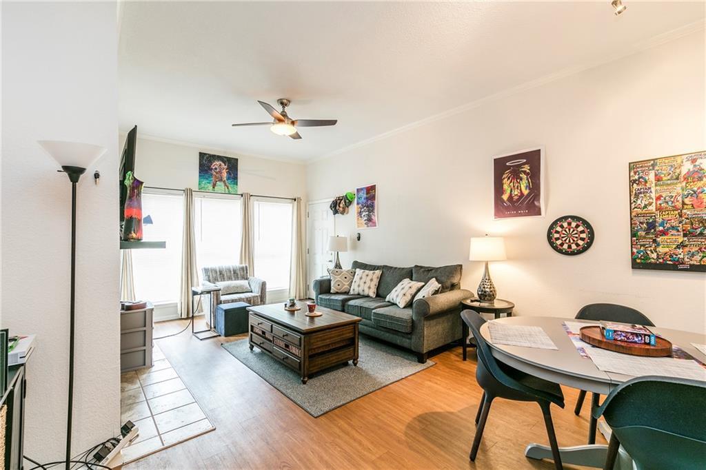 Foto principal - 807 W 25th St