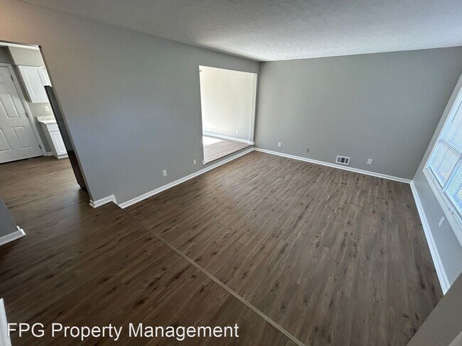 Building Photo - 4 br, 1 bath House - 4100 Glen Valley rd